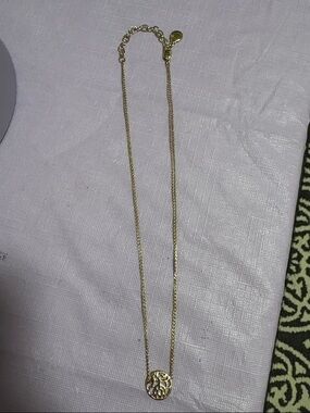 Vera Bradley Gold Tone Filigree Pendant Necklace